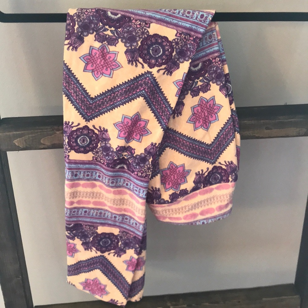 LuLaRoe Tween Leggings